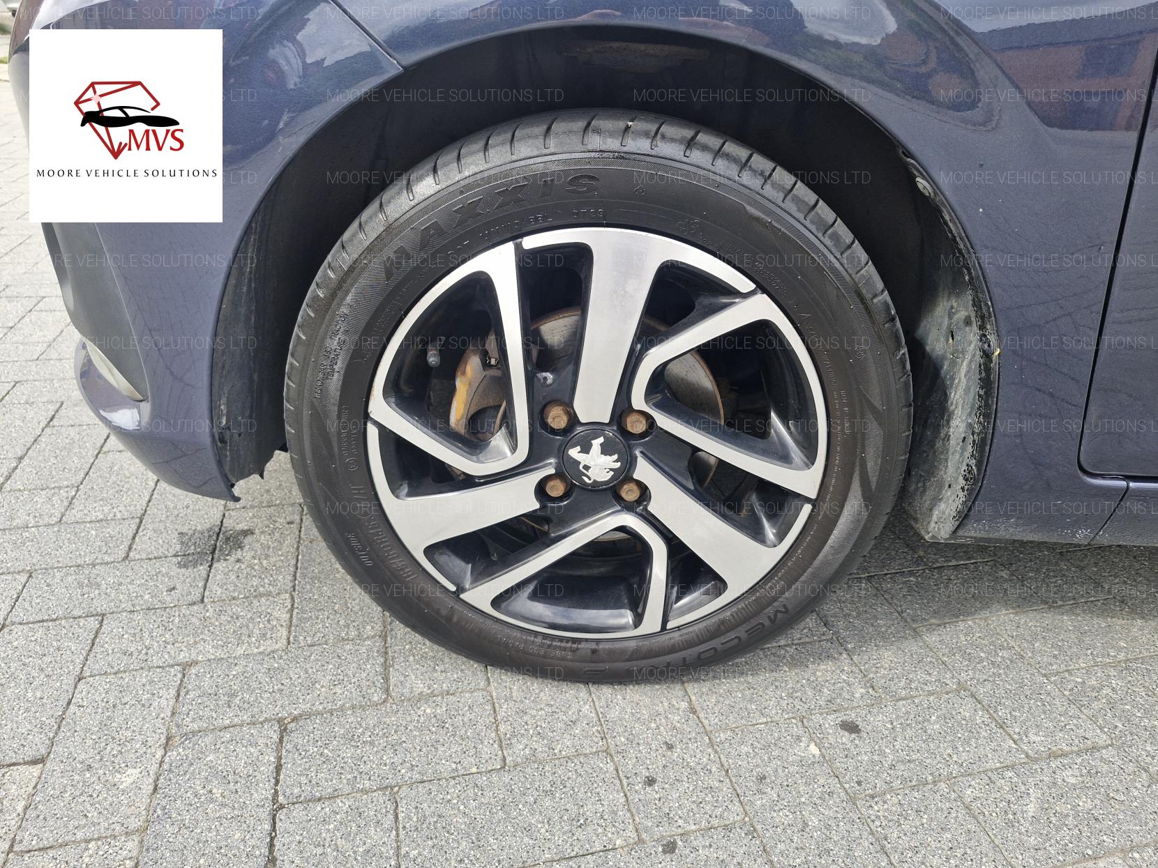 Peugeot 108 1.2 PureTech Allure Hatchback 5dr Petrol Manual Euro 6 (82 ps)