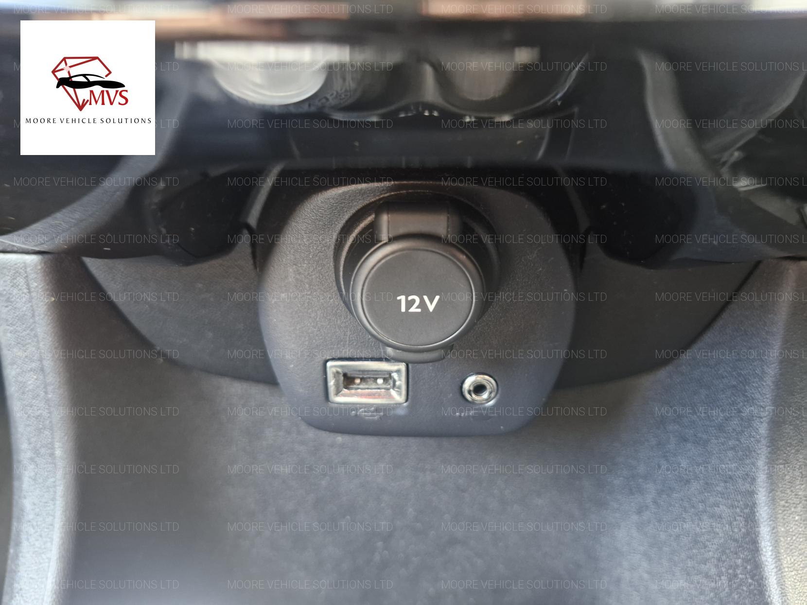 Peugeot 108 1.2 PureTech Allure Hatchback 5dr Petrol Manual Euro 6 (82 ps)