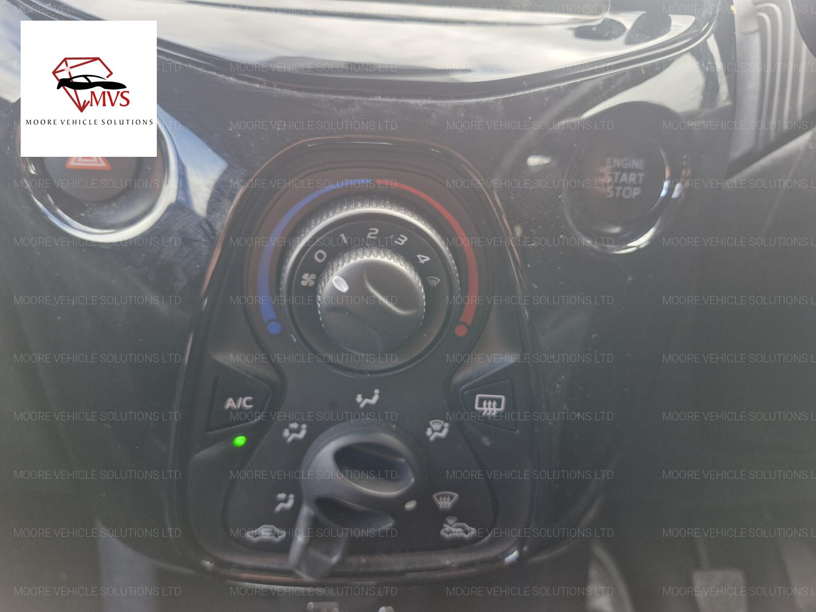 Peugeot 108 1.2 PureTech Allure Hatchback 5dr Petrol Manual Euro 6 (82 ps)