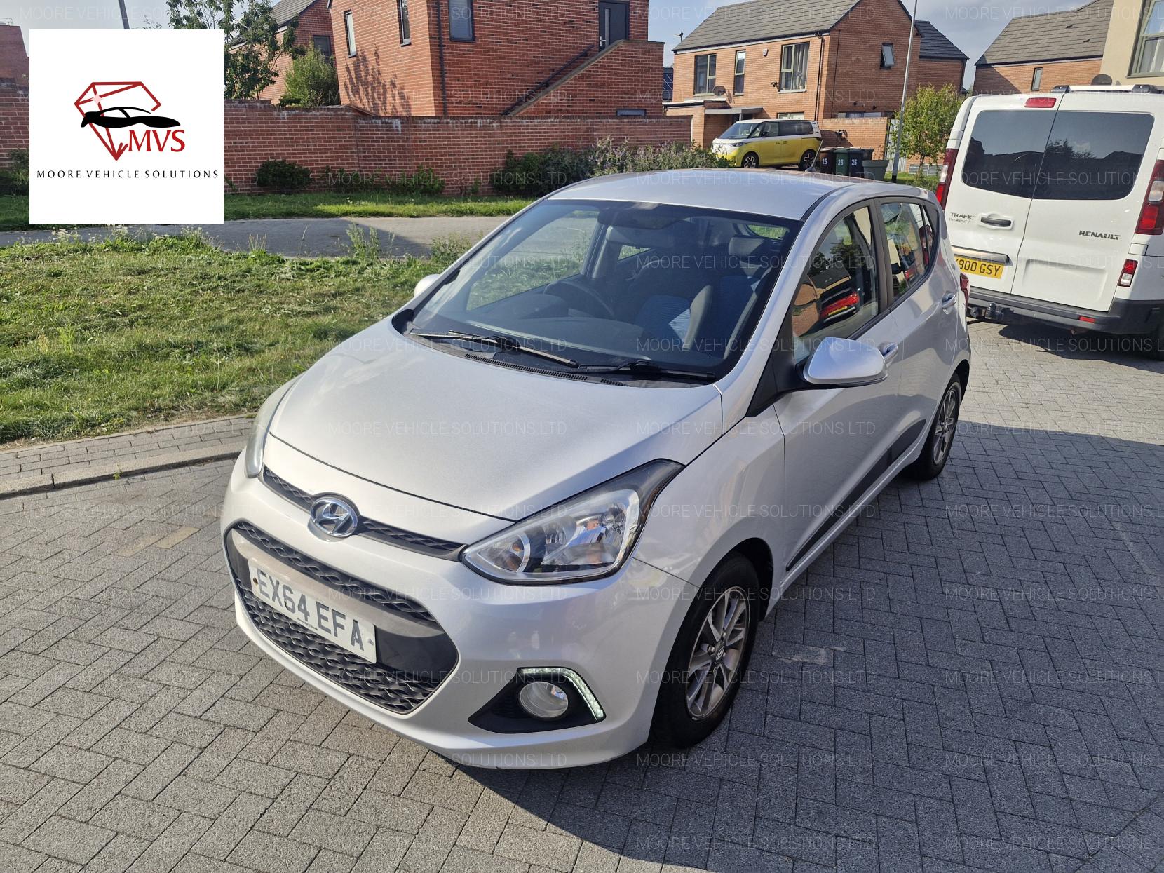 Hyundai i10 1.0 Premium Hatchback 5dr Petrol Manual Euro 5 (66 ps)