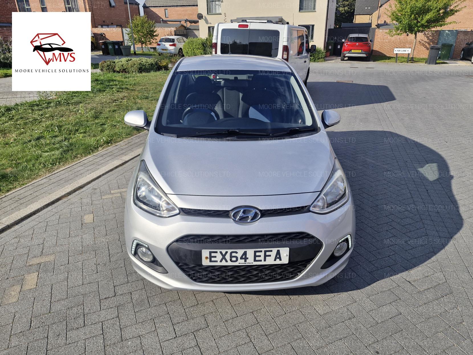 Hyundai i10 1.0 Premium Hatchback 5dr Petrol Manual Euro 5 (66 ps)