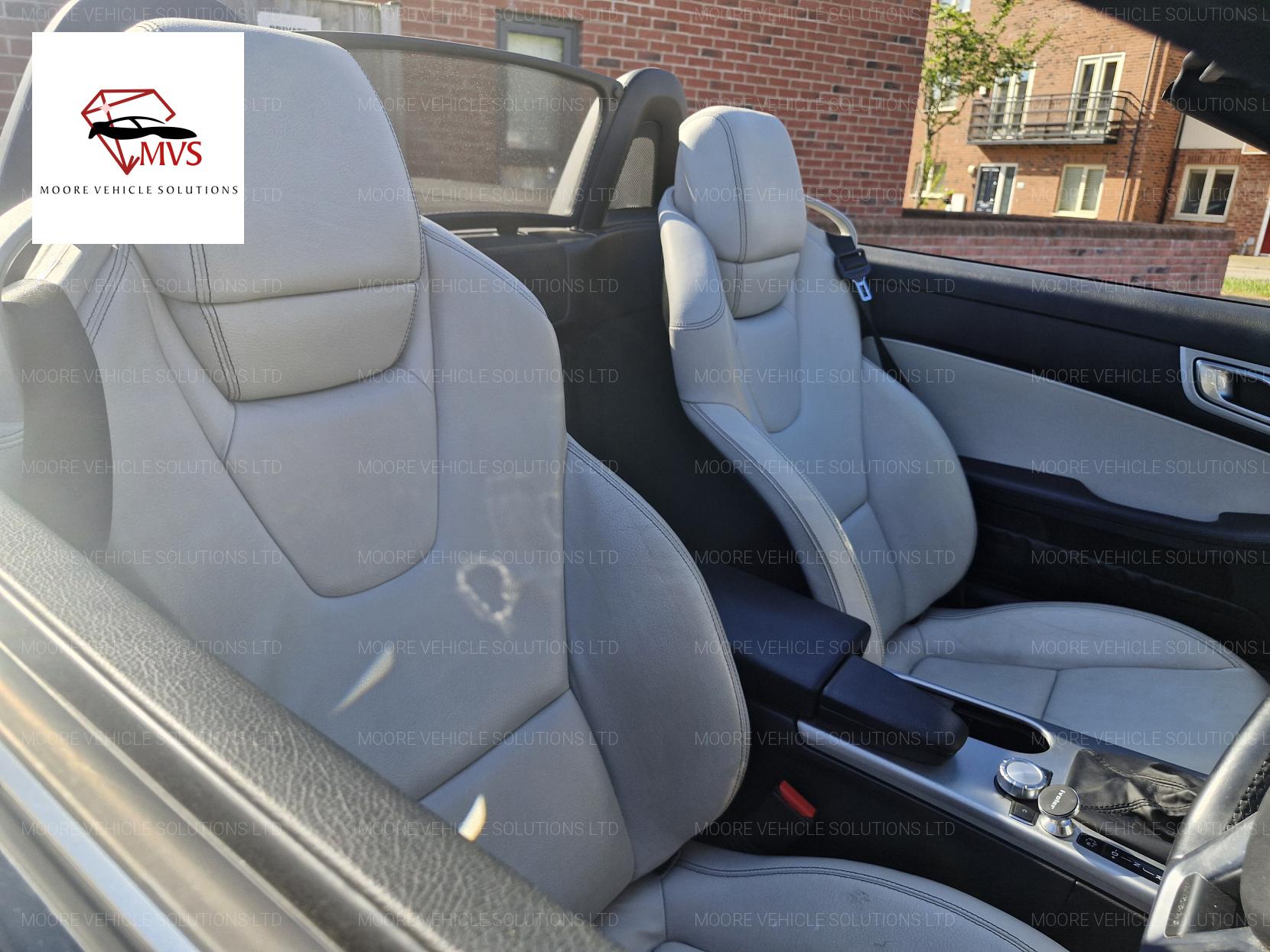 Mercedes-Benz SLK 2.1 SLK250 CDI BlueEfficiency AMG Sport Convertible 2dr Diesel G-Tronic+ Euro 5 (s/s) (204 ps)