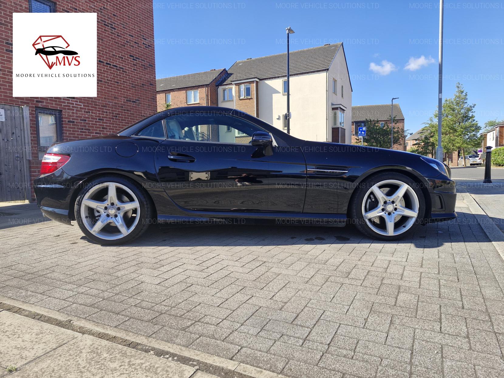 Mercedes-Benz SLK 2.1 SLK250 CDI BlueEfficiency AMG Sport Convertible 2dr Diesel G-Tronic+ Euro 5 (s/s) (204 ps)