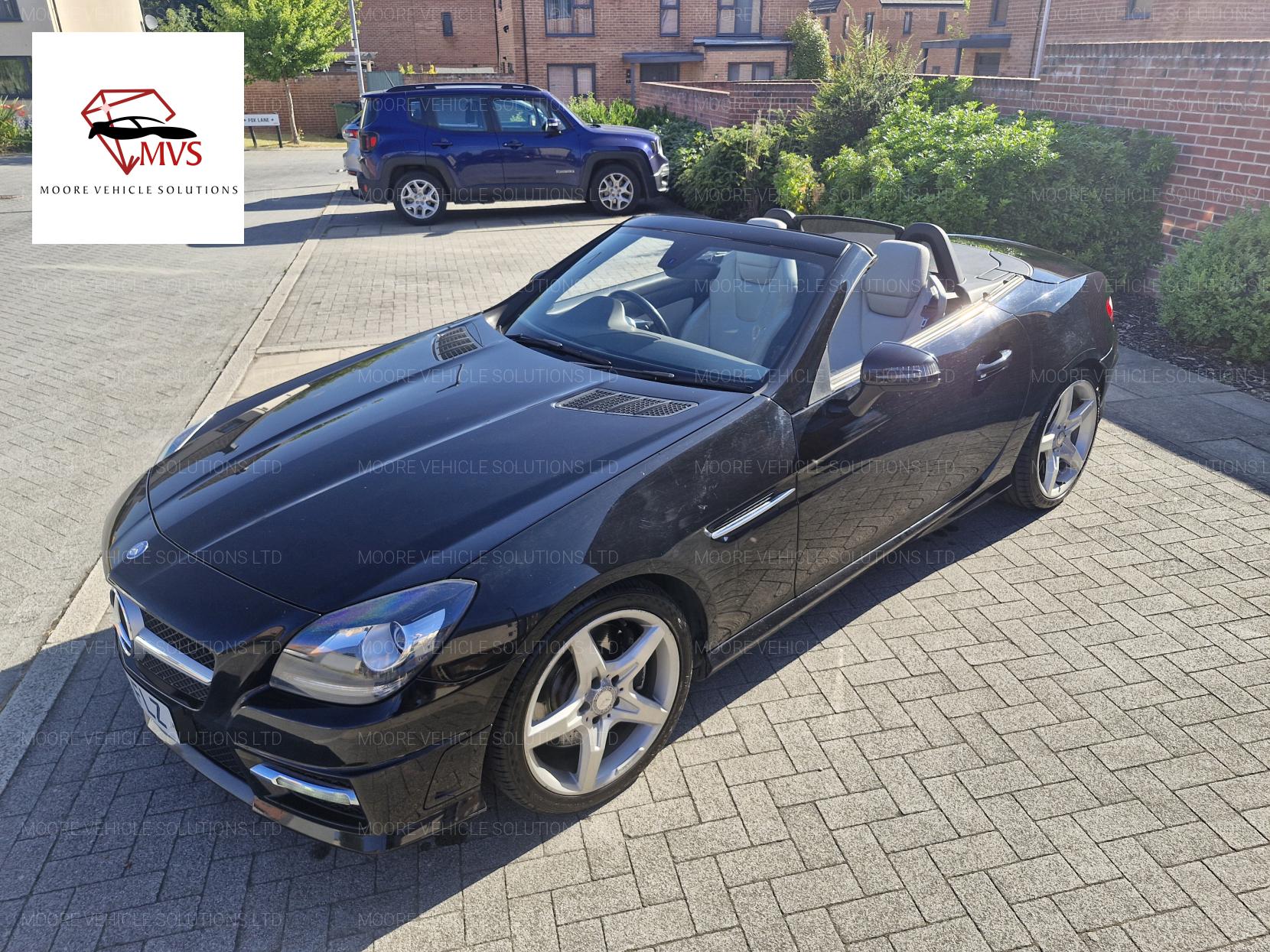 Mercedes-Benz SLK 2.1 SLK250 CDI BlueEfficiency AMG Sport Convertible 2dr Diesel G-Tronic+ Euro 5 (s/s) (204 ps)