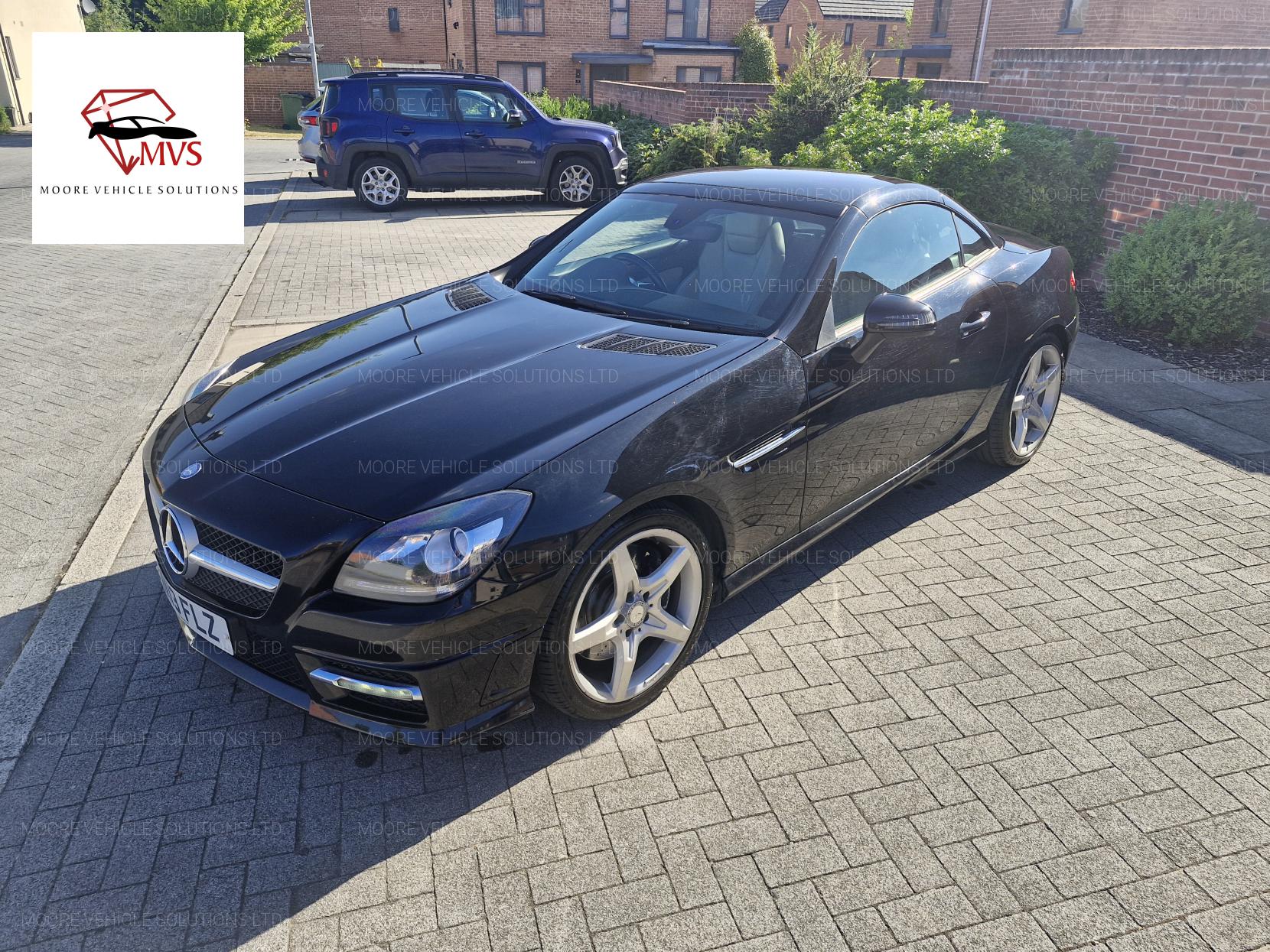 Mercedes-Benz SLK 2.1 SLK250 CDI BlueEfficiency AMG Sport Convertible 2dr Diesel G-Tronic+ Euro 5 (s/s) (204 ps)