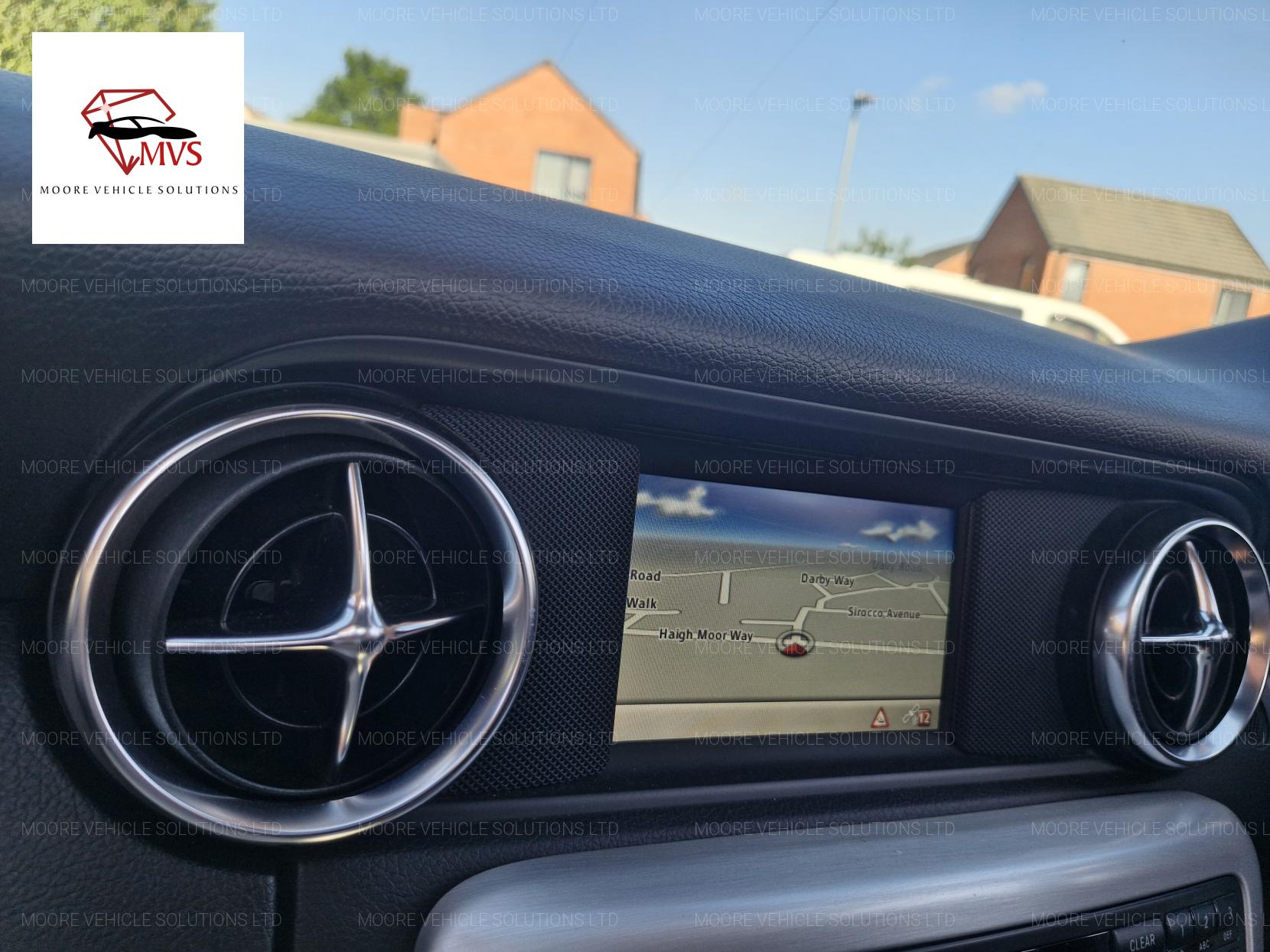 Mercedes-Benz SLK 2.1 SLK250 CDI BlueEfficiency AMG Sport Convertible 2dr Diesel G-Tronic+ Euro 5 (s/s) (204 ps)