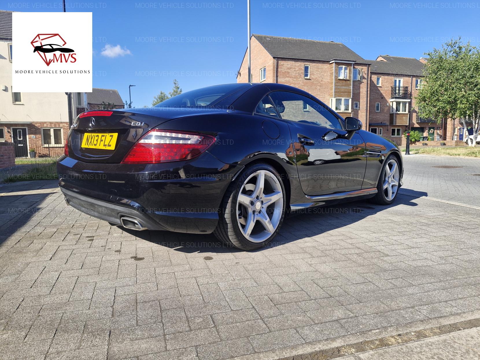 Mercedes-Benz SLK 2.1 SLK250 CDI BlueEfficiency AMG Sport Convertible 2dr Diesel G-Tronic+ Euro 5 (s/s) (204 ps)