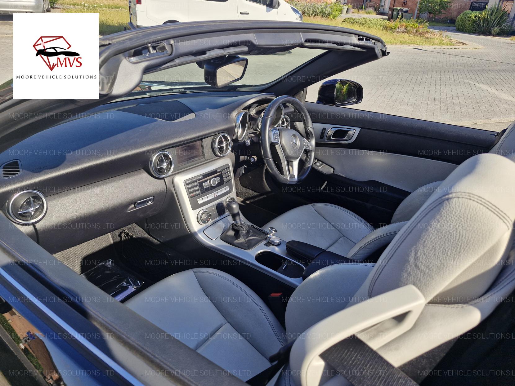 Mercedes-Benz SLK 2.1 SLK250 CDI BlueEfficiency AMG Sport Convertible 2dr Diesel G-Tronic+ Euro 5 (s/s) (204 ps)