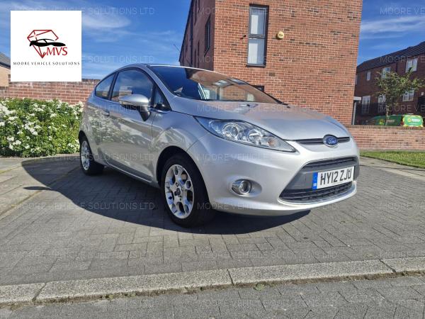 Ford Fiesta 1.4 Zetec Hatchback 3dr Petrol Manual (133 g/km, 94 bhp)