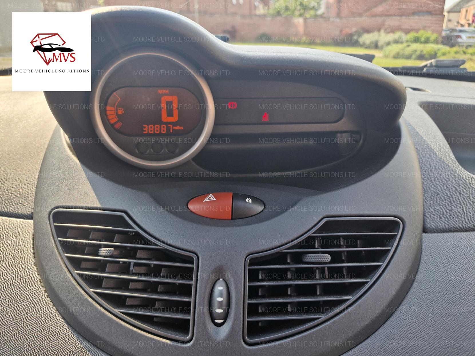 Renault Twingo 1.2 Extreme Hatchback 3dr Petrol Manual Euro 4 (60 ps)