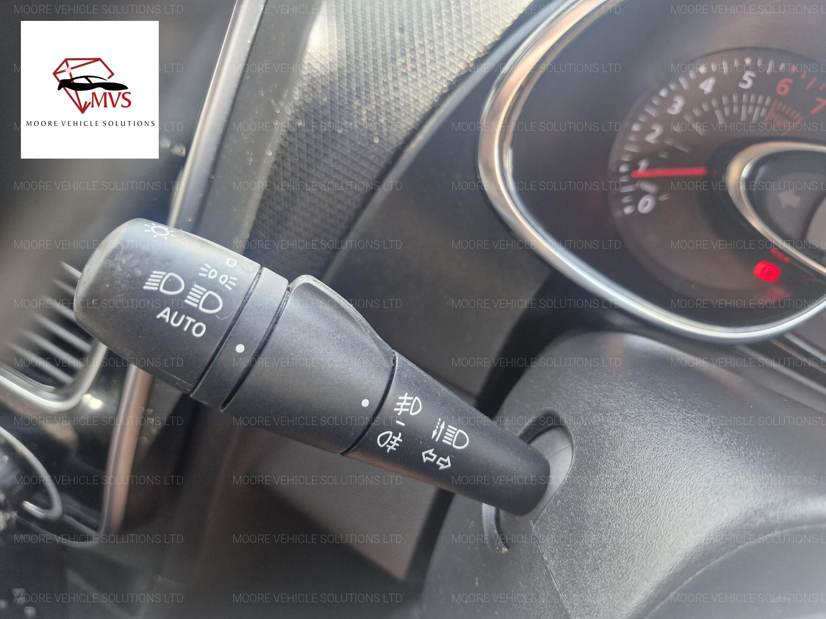 Renault Clio 0.9 TCe Dynamique S Nav Hatchback 5dr Petrol Manual Euro 6 (s/s) (90 ps)