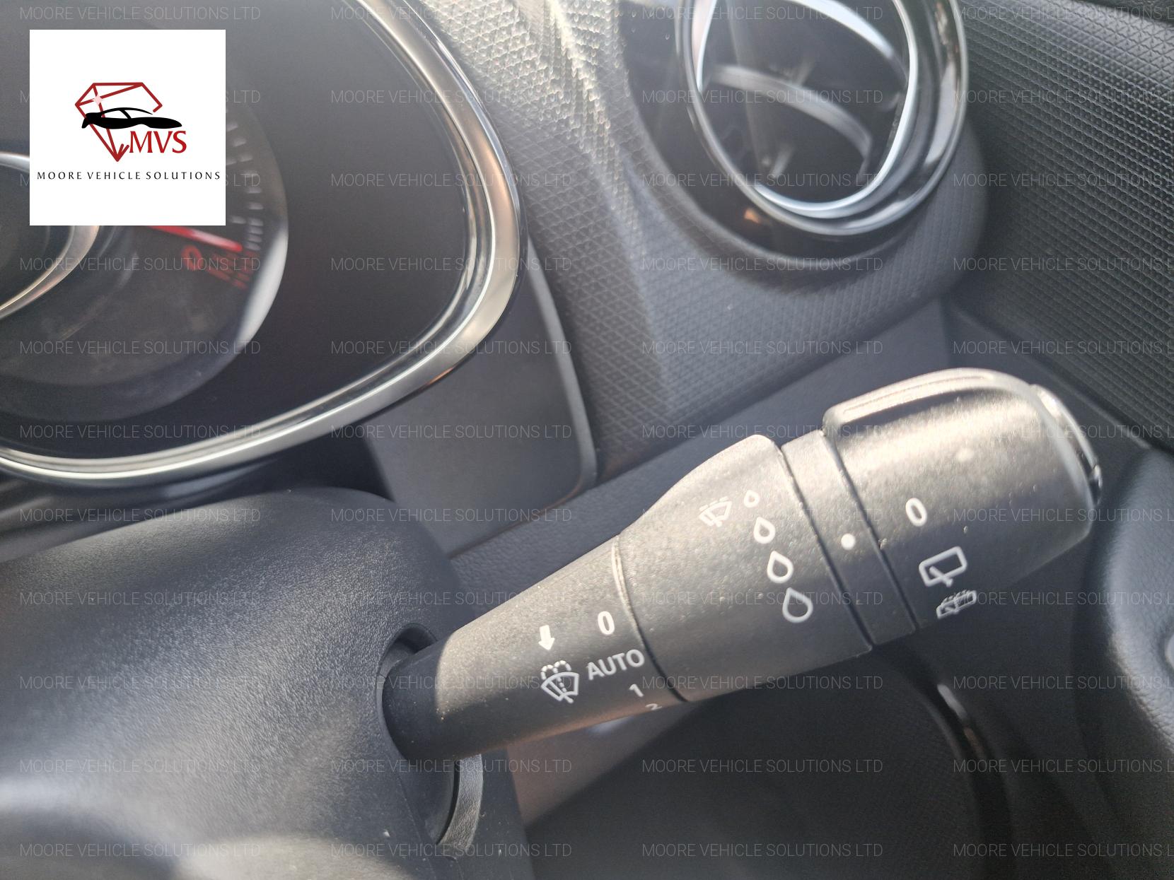 Renault Clio 0.9 TCe Dynamique S Nav Hatchback 5dr Petrol Manual Euro 6 (s/s) (90 ps)