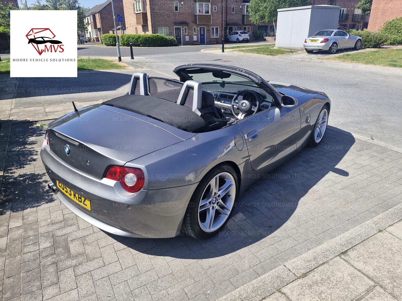 BMW Z4 3.0 si Sport Convertible 2dr Petrol Auto Euro 4 (265 ps)