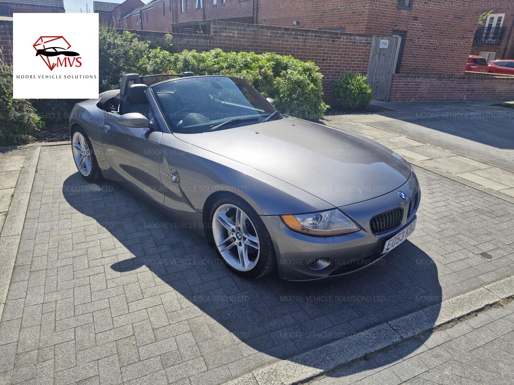 BMW Z4 3.0 si Sport Convertible 2dr Petrol Auto Euro 4 (265 ps)