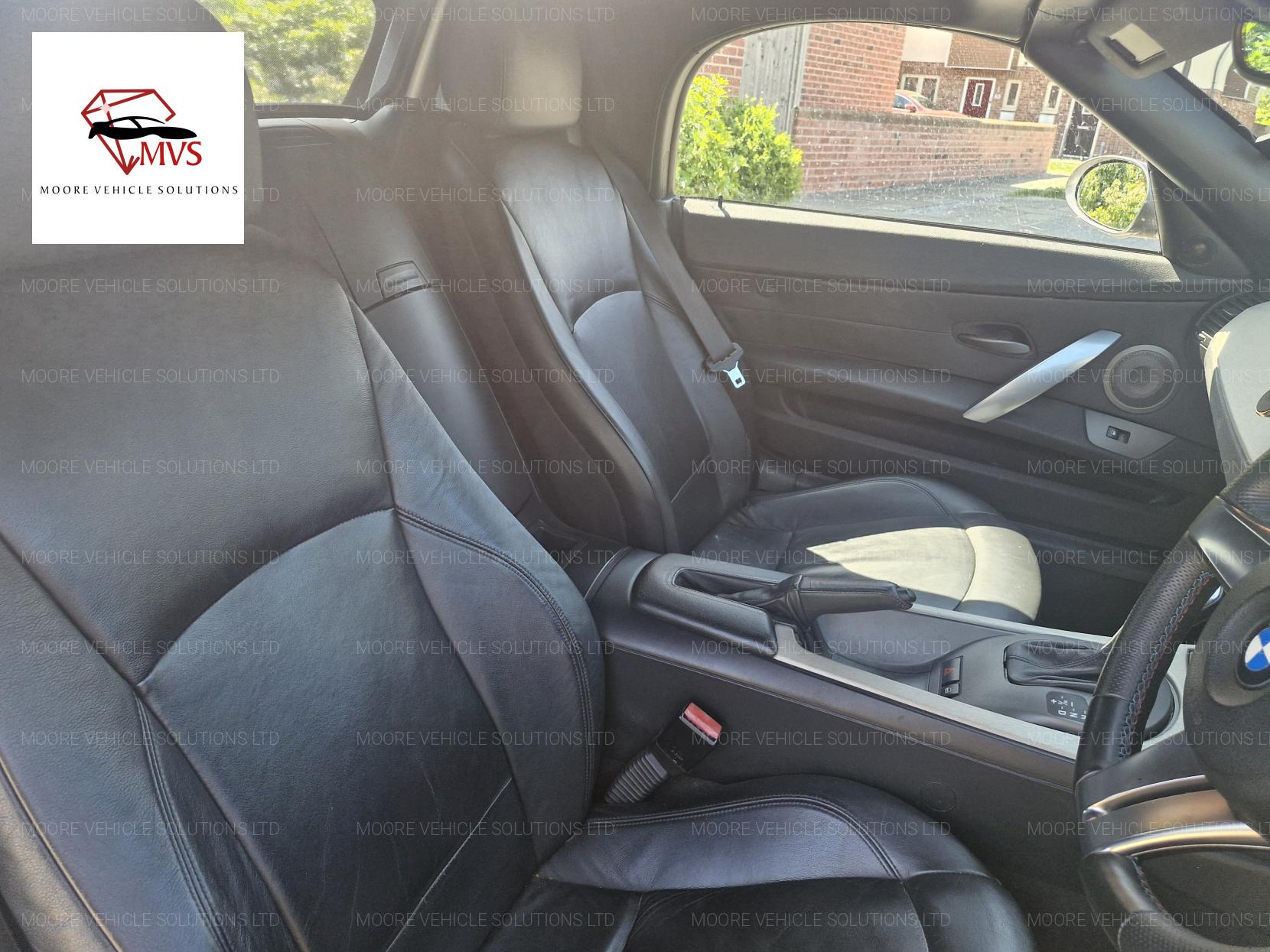 BMW Z4 3.0 si Sport Convertible 2dr Petrol Auto Euro 4 (265 ps)