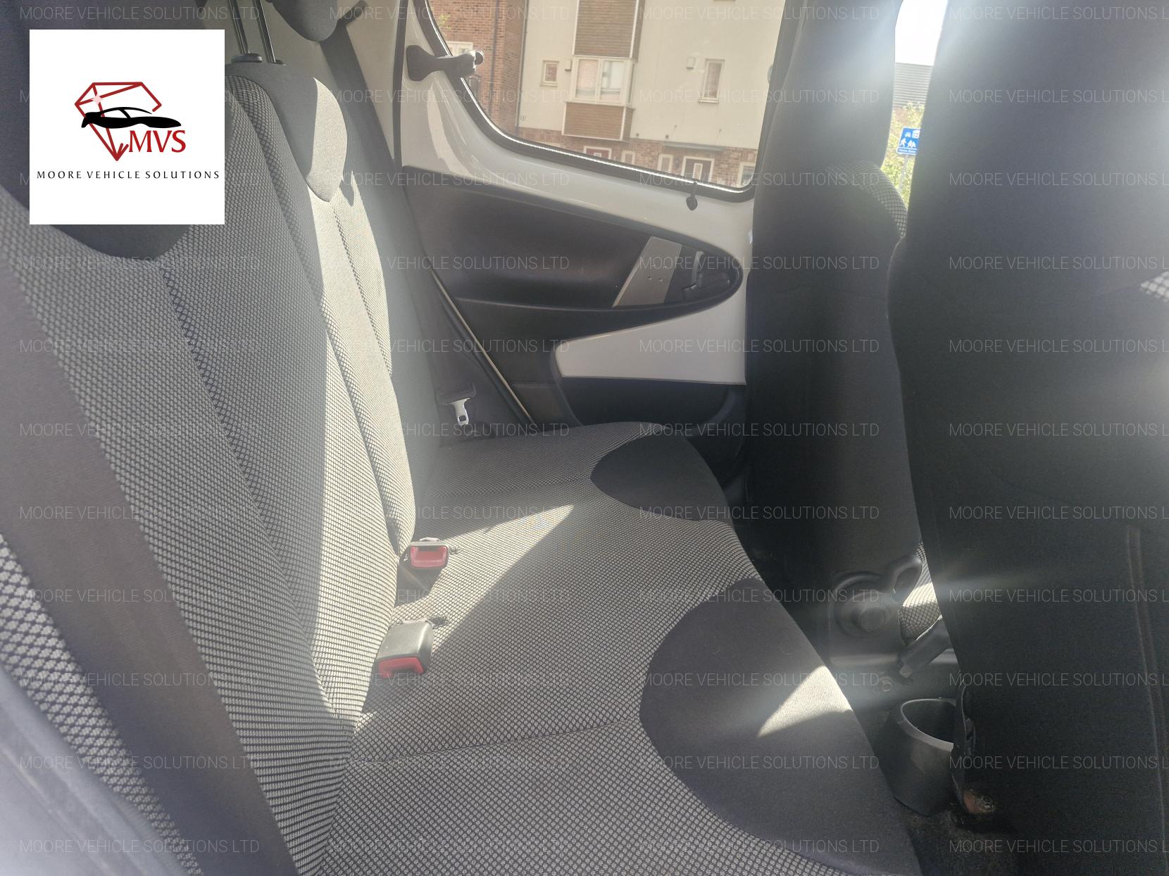 Toyota AYGO 1.0 VVT-i Fire Hatchback 5dr Petrol Manual Euro 5 (67 ps)