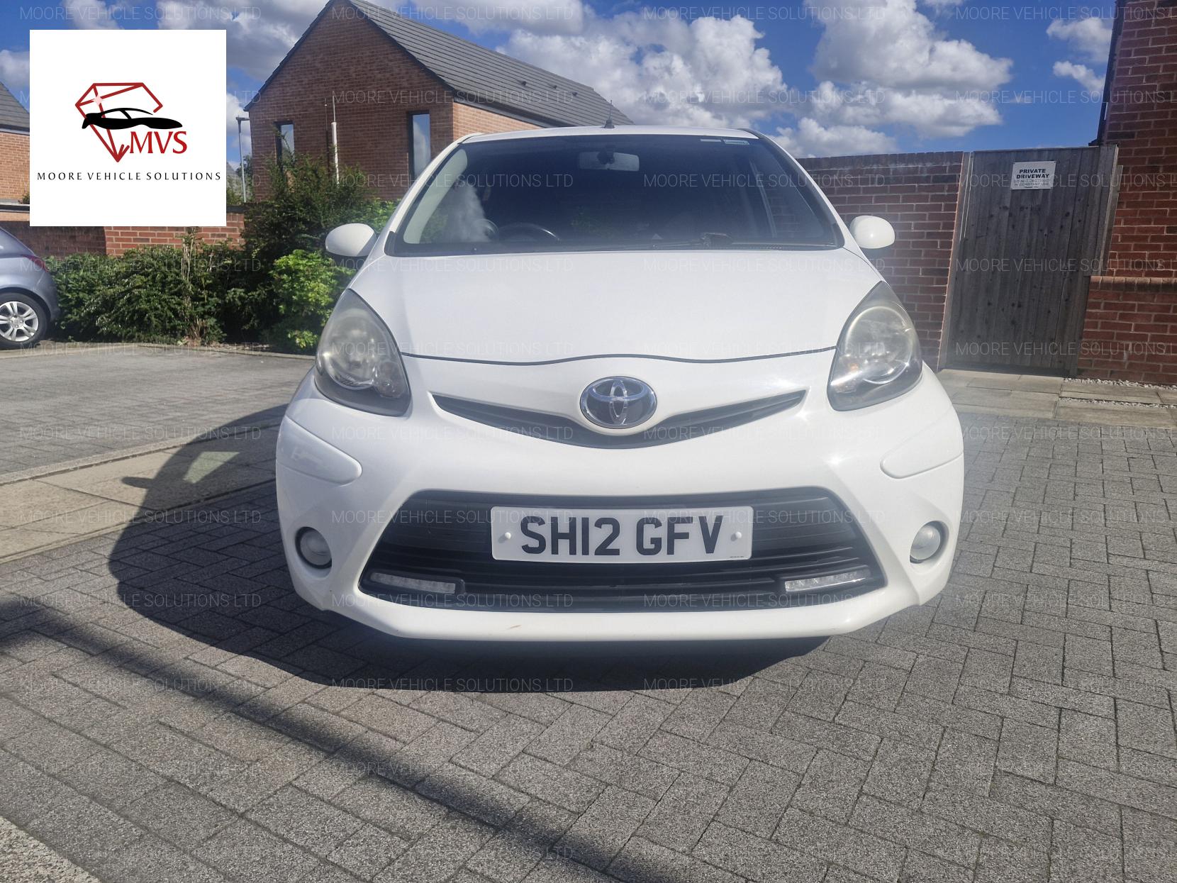 Toyota AYGO 1.0 VVT-i Fire Hatchback 5dr Petrol Manual Euro 5 (67 ps)