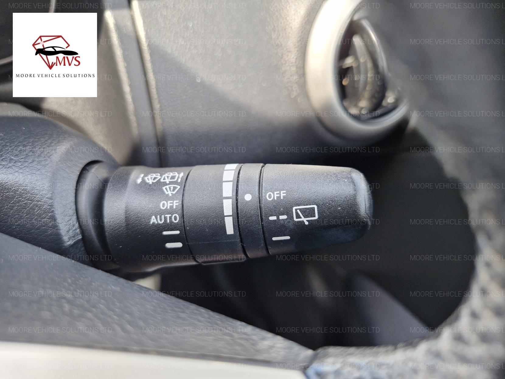 Nissan Note 1.4 16V n-tec+ Hatchback 5dr Petrol Manual Euro 5 (88 ps)