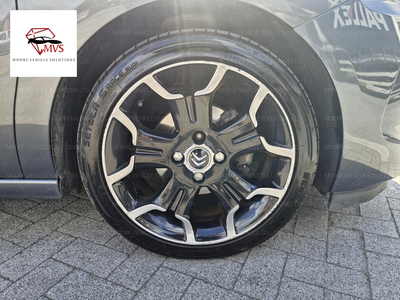 Citroen DS3 1.6 e-HDi Airdream DStyle Plus Hatchback 3dr Diesel Manual Euro 5 (s/s) (90 ps)