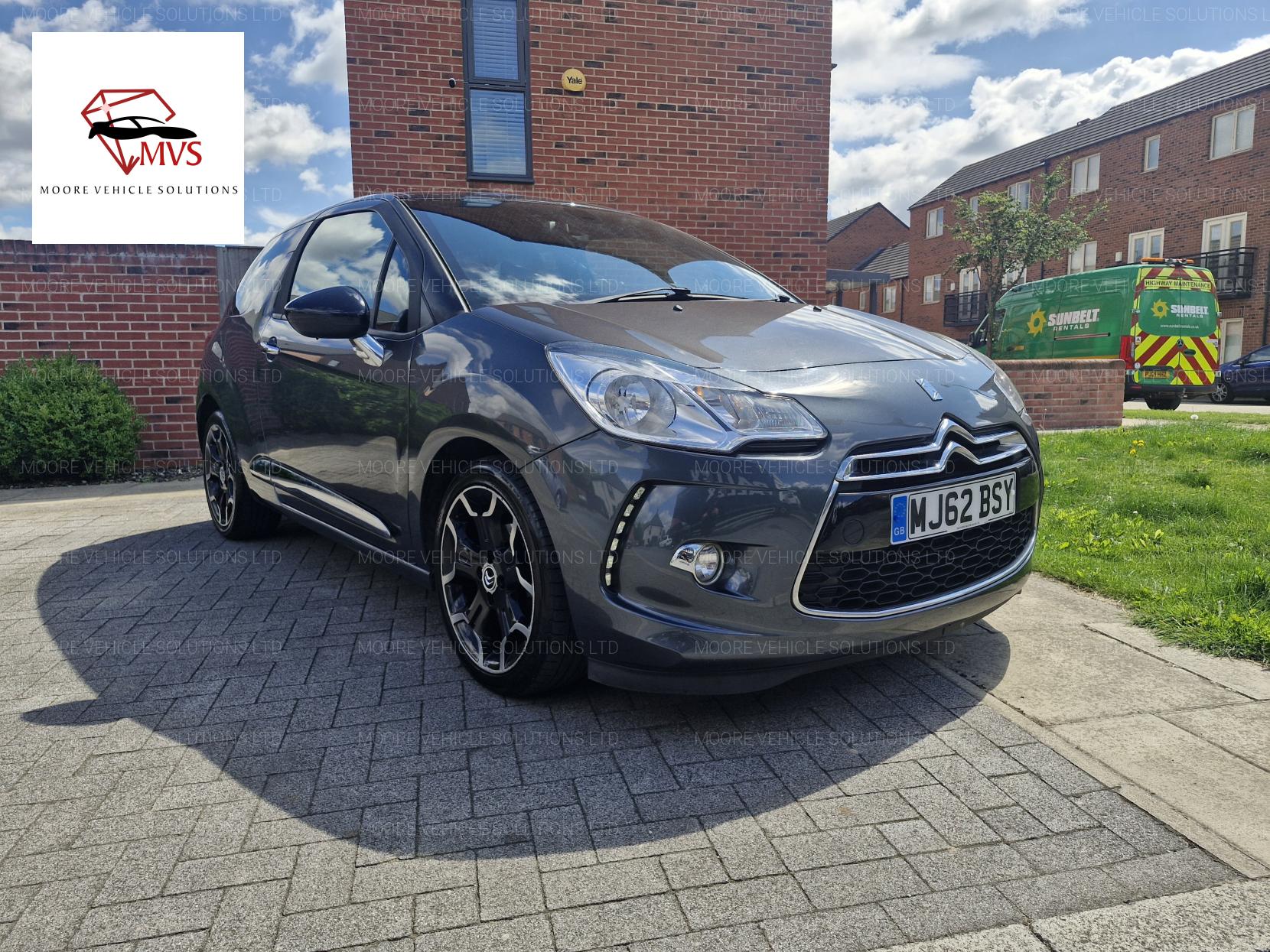 Citroen DS3 1.6 e-HDi Airdream DStyle Plus Hatchback 3dr Diesel Manual Euro 5 (s/s) (90 ps)