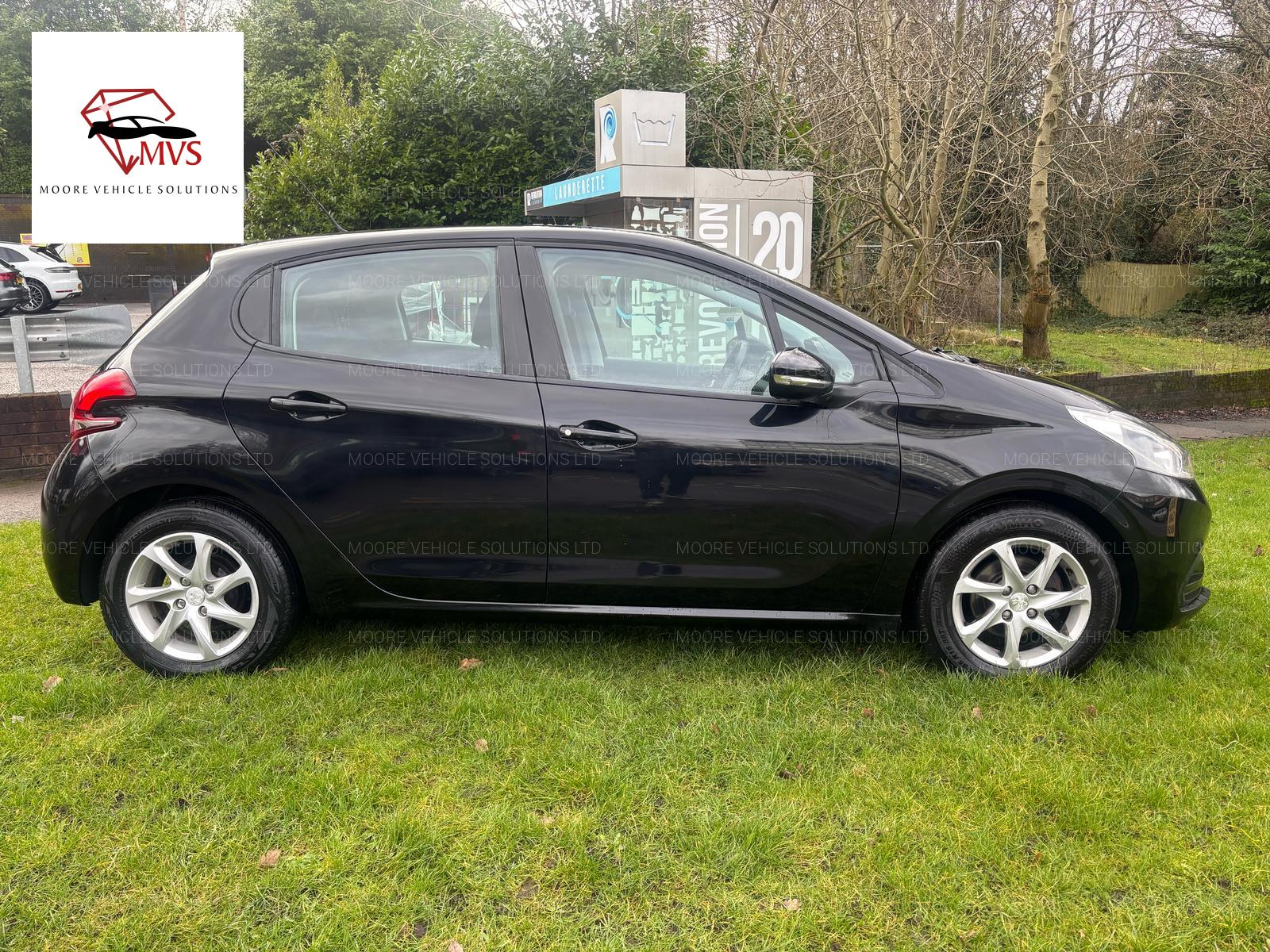 Peugeot 208 1.2 PureTech Active Hatchback 5dr Petrol Manual Euro 6 (82 ps)