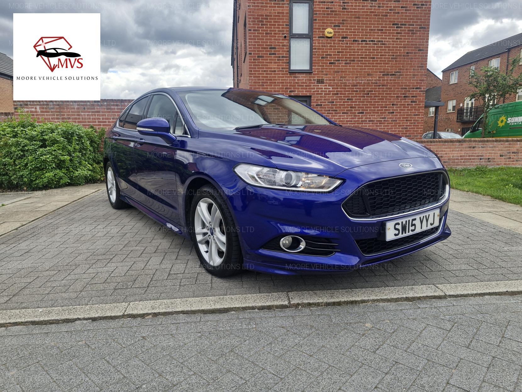 Ford Mondeo 2.0 TDCi Titanium Hatchback 5dr Diesel Manual Euro 6 (s/s) (180 ps)