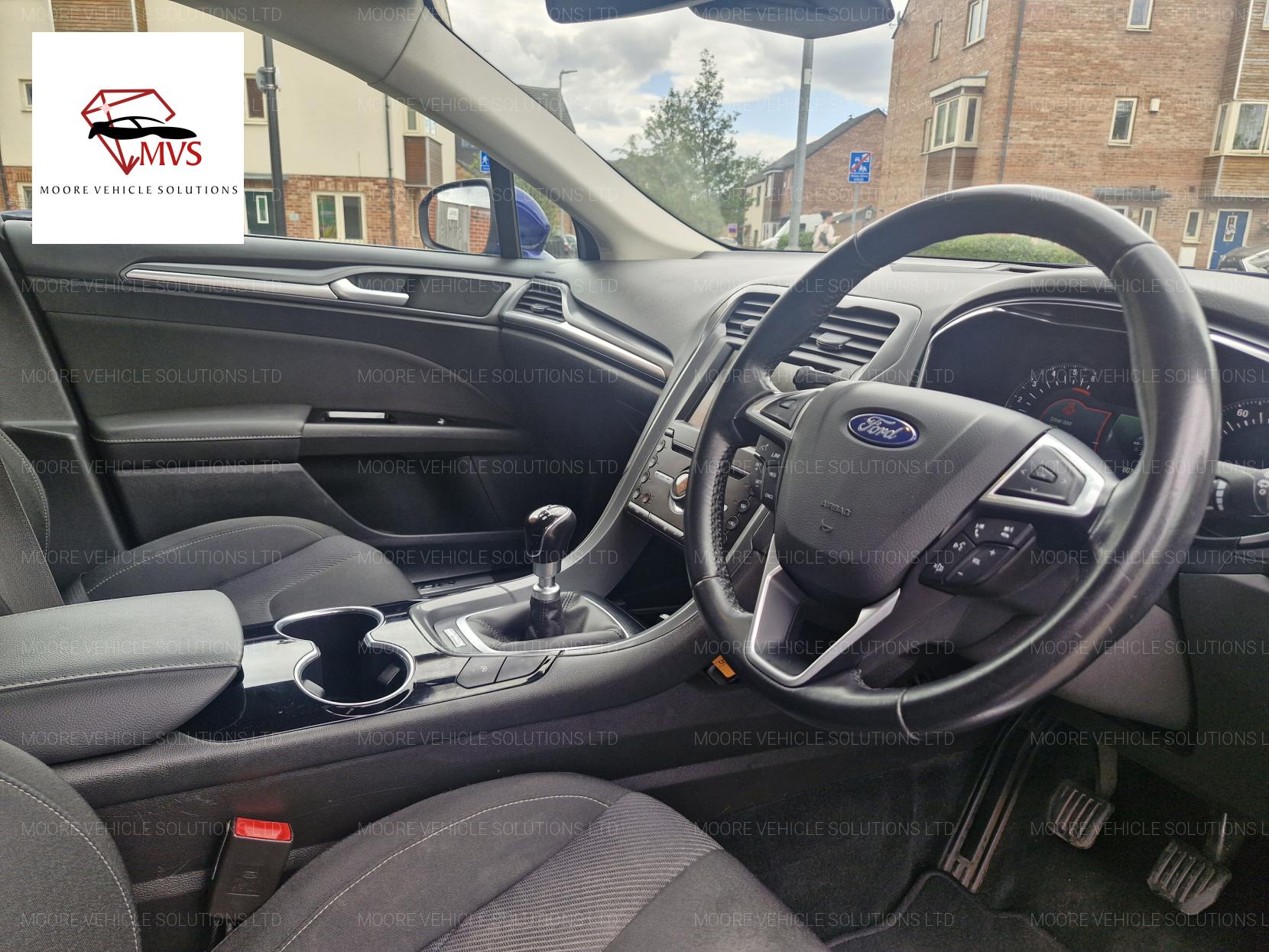 Ford Mondeo 2.0 TDCi Titanium Hatchback 5dr Diesel Manual Euro 6 (s/s) (180 ps)