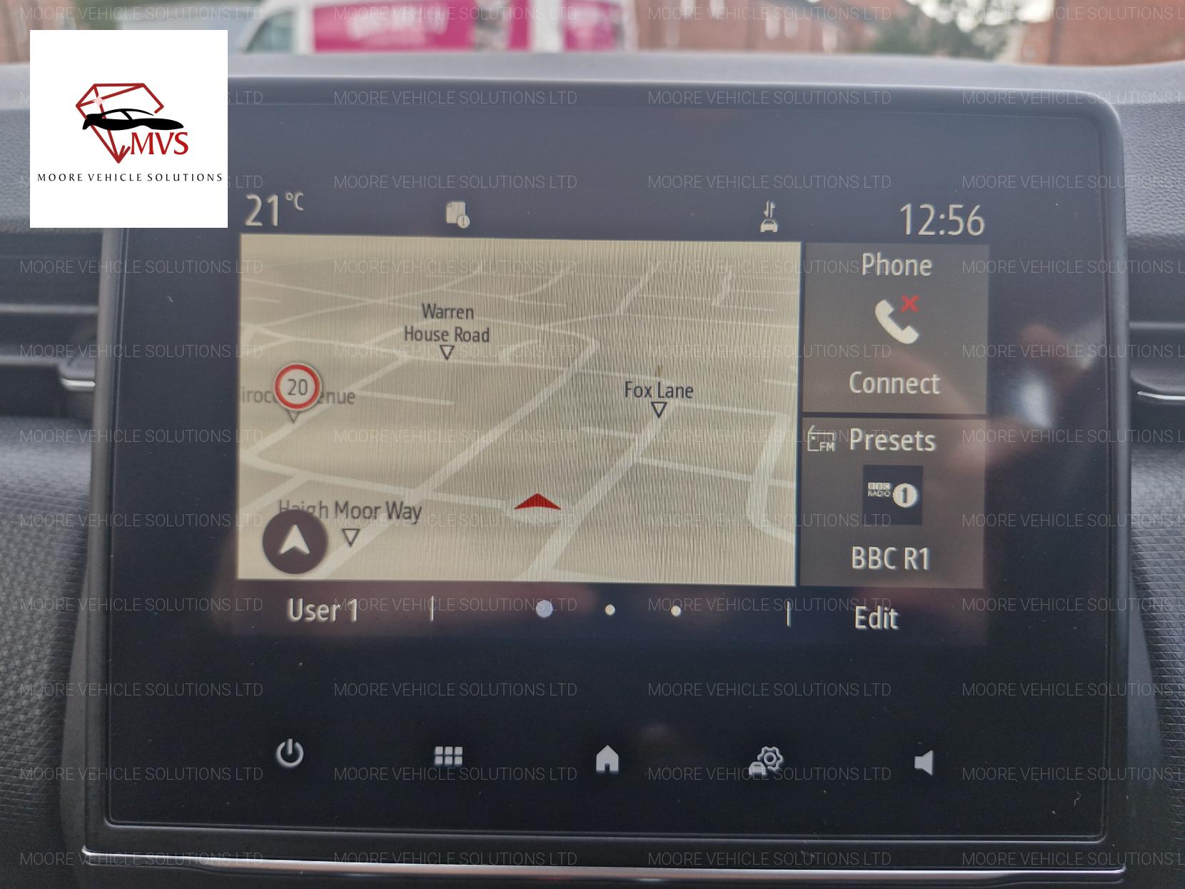 Renault Clio 1.0 SCe Iconic Hatchback 5dr Petrol Manual Euro 6 (s/s) (75 ps)