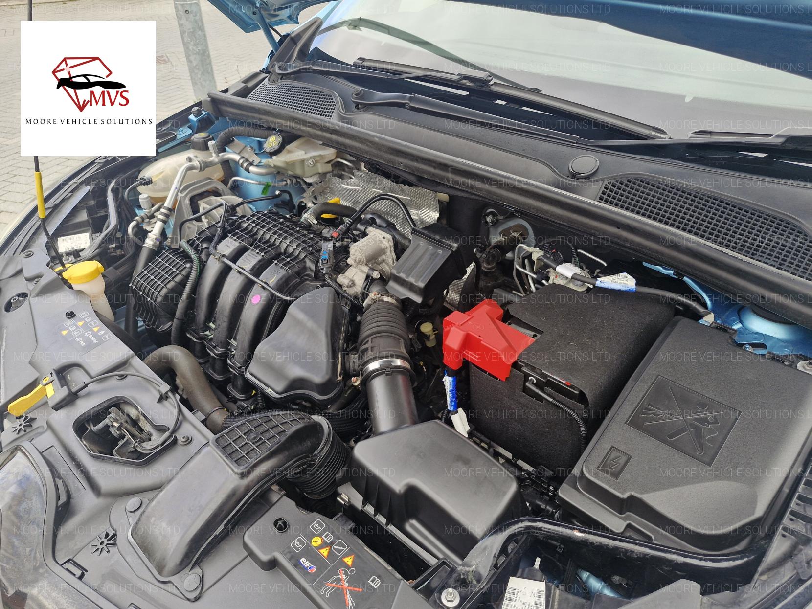 Renault Clio 1.0 SCe Iconic Hatchback 5dr Petrol Manual Euro 6 (s/s) (75 ps)