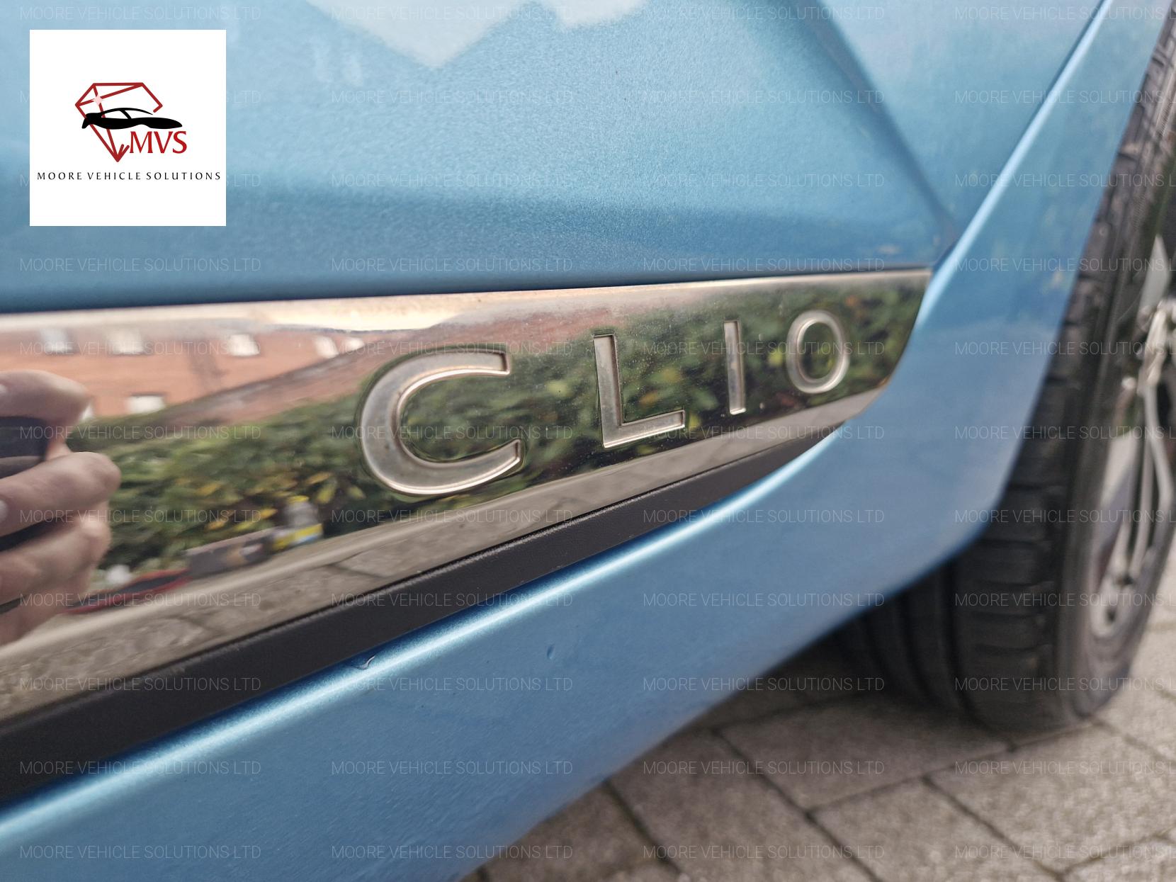 Renault Clio 1.0 SCe Iconic Hatchback 5dr Petrol Manual Euro 6 (s/s) (75 ps)