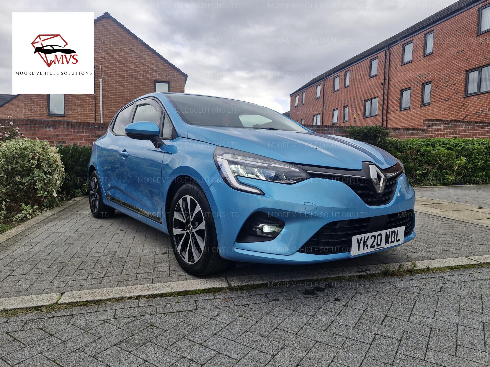 Renault Clio 1.0 SCe Iconic Hatchback 5dr Petrol Manual Euro 6 (s/s) (75 ps)