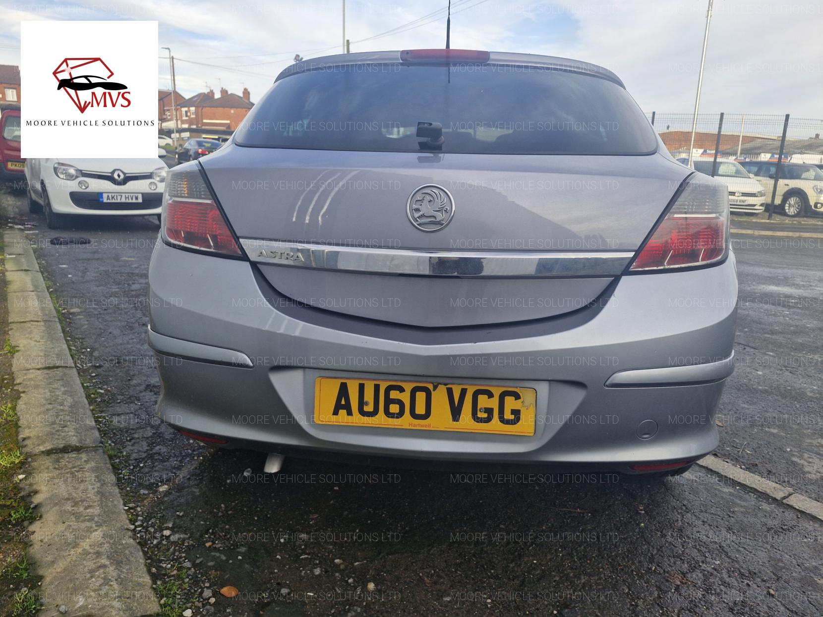 Vauxhall Astra 1.4i 16v SRi Sport Hatch 3dr Petrol Manual (146 g/km, 89 bhp)