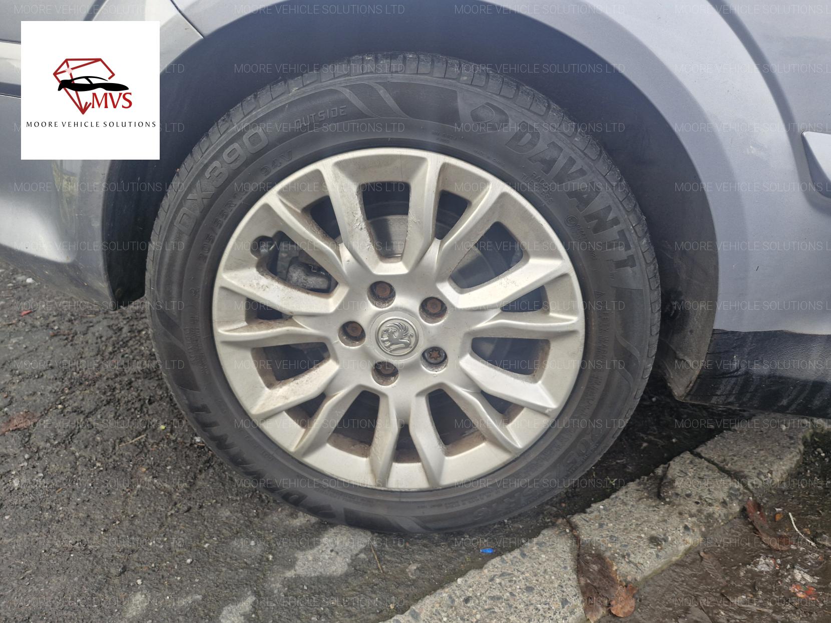 Vauxhall Astra 1.4i 16v SRi Sport Hatch 3dr Petrol Manual (146 g/km, 89 bhp)