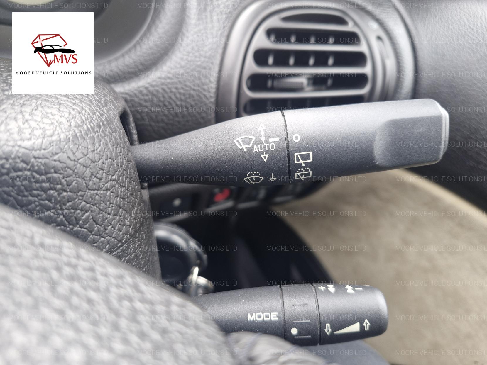 Peugeot 206 1.4 Roland Garros Hatchback 5dr Petrol Automatic (a/c) (180 g/km, 75 bhp)