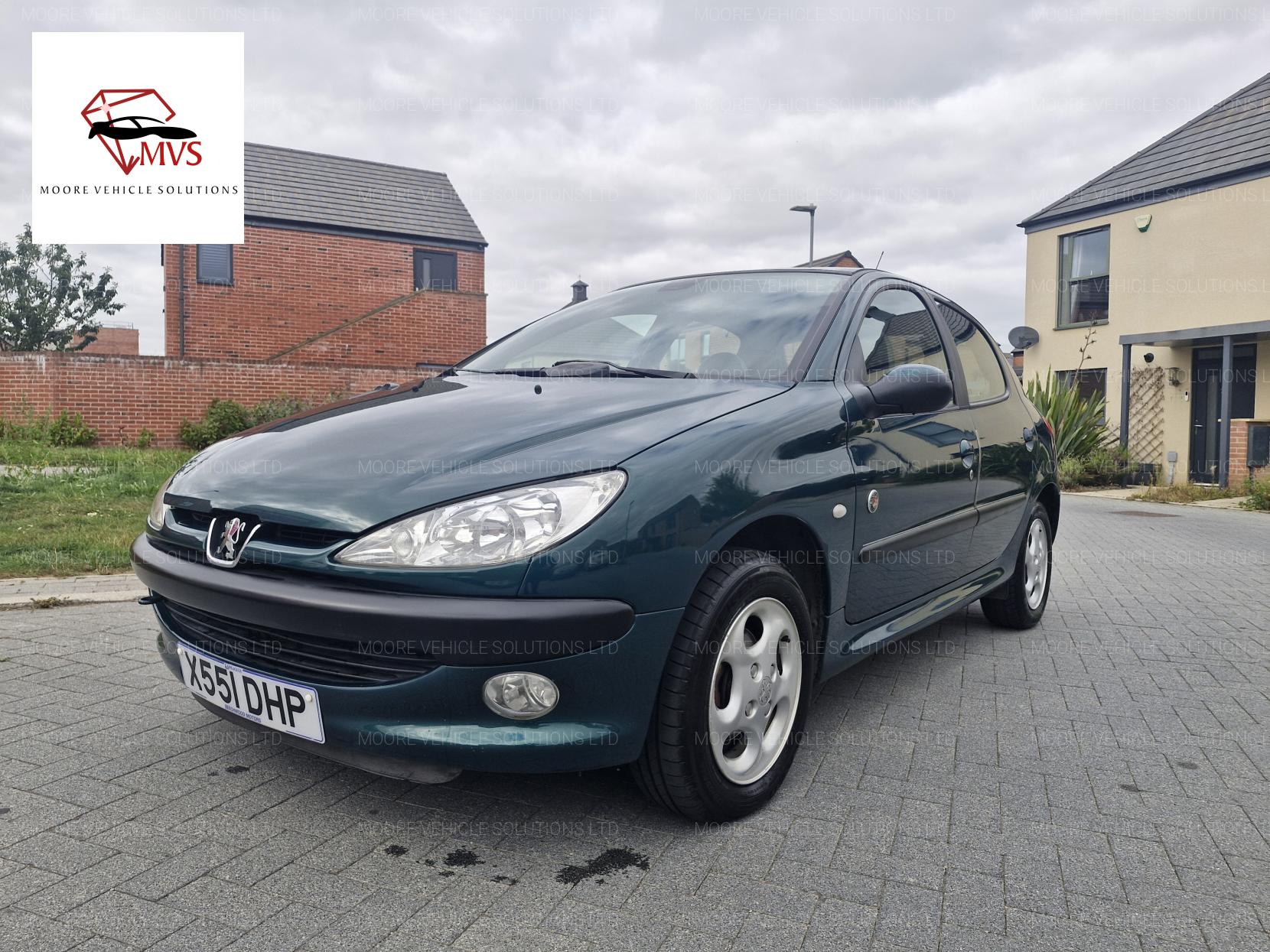 Peugeot 206 1.4 Roland Garros Hatchback 5dr Petrol Automatic (a/c) (180 g/km, 75 bhp)