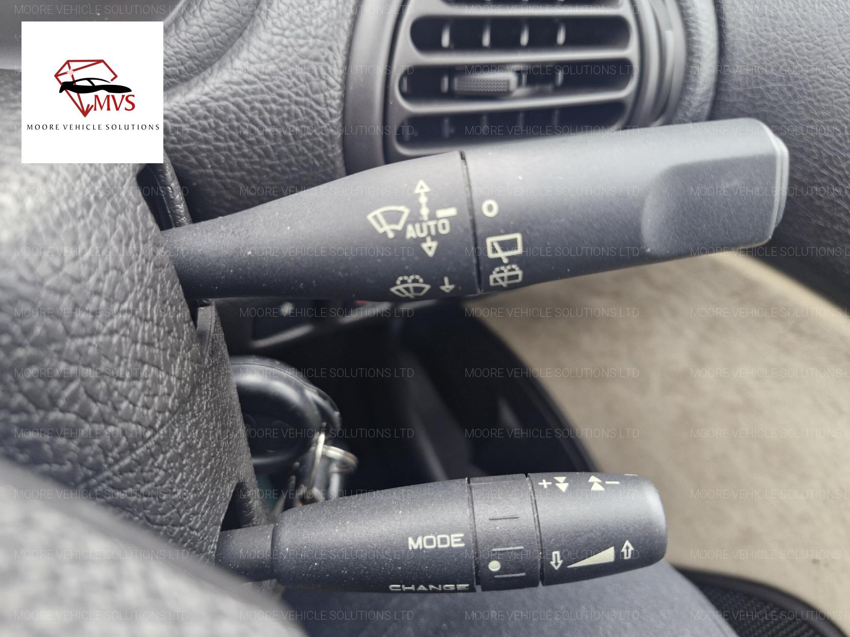 Peugeot 206 1.4 Roland Garros Hatchback 5dr Petrol Automatic (a/c) (180 g/km, 75 bhp)