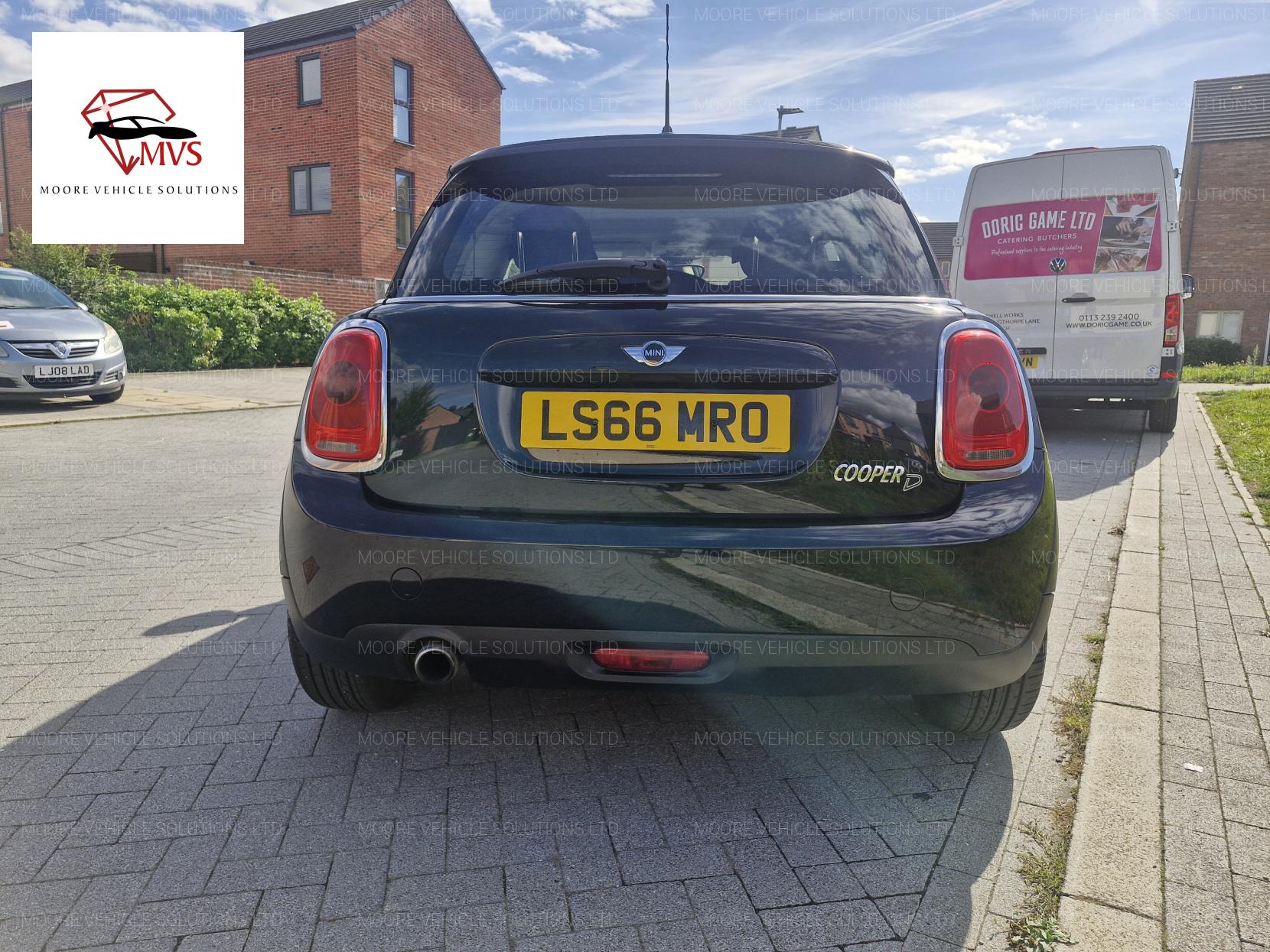 MINI Hatch 1.5 Cooper D Hatchback 3dr Diesel Manual Euro 6 (s/s) (116 ps)