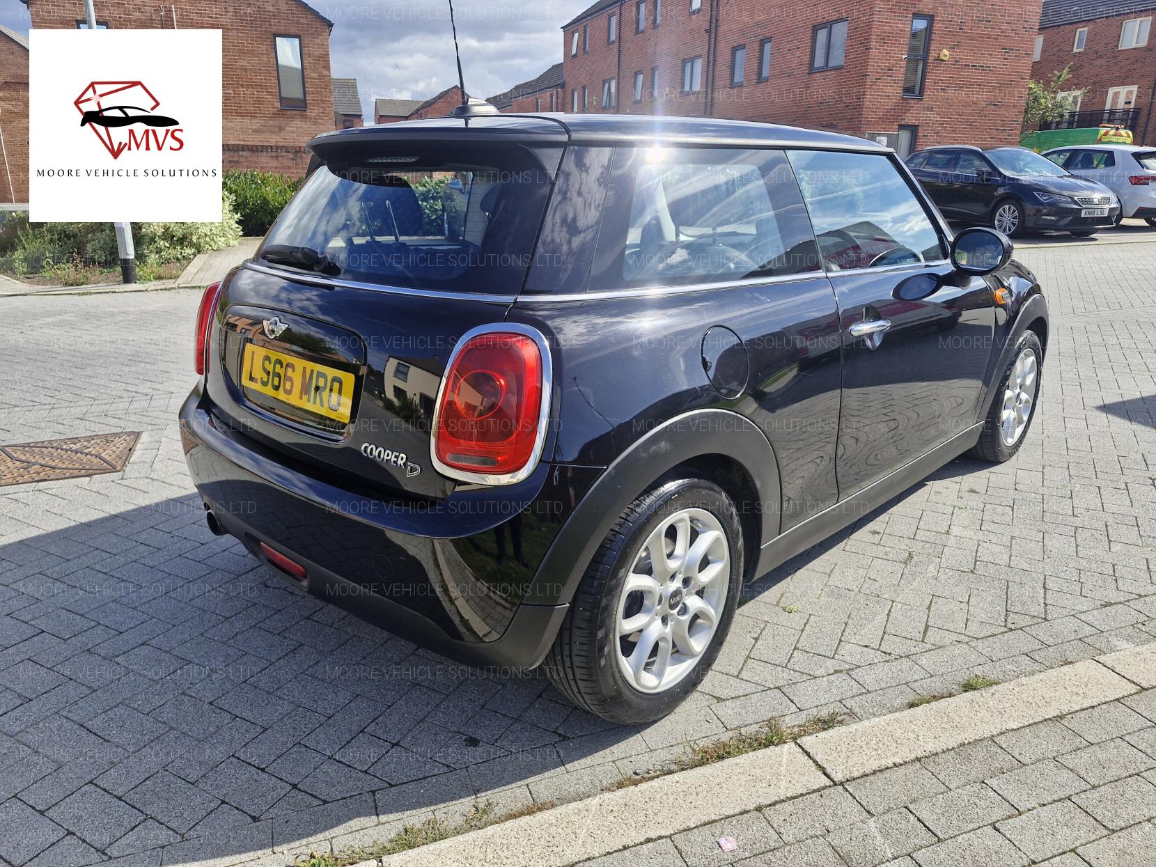 MINI Hatch 1.5 Cooper D Hatchback 3dr Diesel Manual Euro 6 (s/s) (116 ps)
