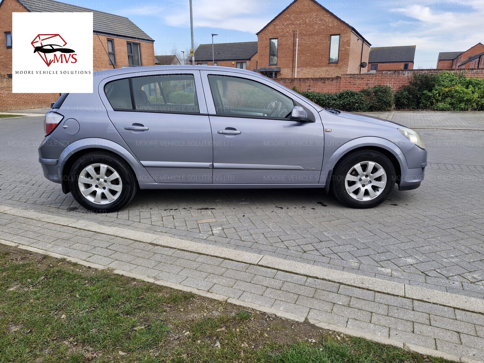 Vauxhall Astra 1.6i 16v Club Hatchback 5dr Petrol Manual (158 g/km, 103 bhp)